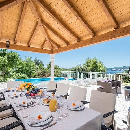 Hébergement de vacances Perna *