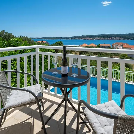 Vakantiehuis Perna