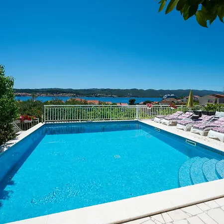 Perna أوروبيتش